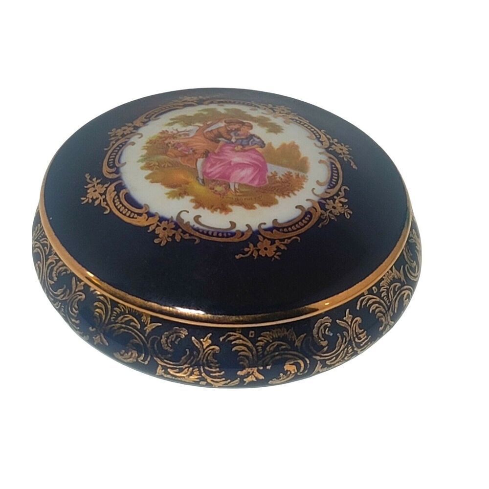 Vtg Imperia Limoges France Cobalt Blue 22K Gold Trinket Box W/ Courting Couple‎